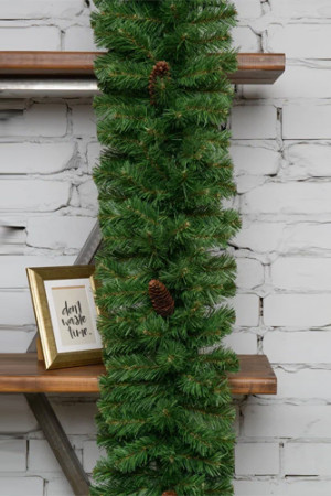 Хвойная гирлянда Снежная королева с шишками 270*20 см., ПВХ, ЕлкиТорг (23002)