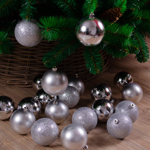 Набор пластиковых шаров Женева 80 мм, серебро, 34 шт, Kaemingk (023305) 