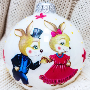 Стеклянный шар Сладкая парочка 80 мм., в подарочной упаковке, Коломеев (КУ-80-224005)