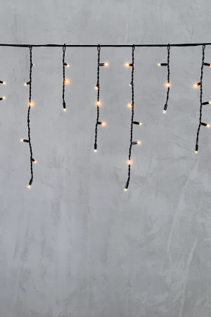 Светодиодная бахрома с колпачком 3,1*0,5 м., 120 экстра теплых белых LED ламп, каучуковый черный провод, LTC (LL120-1-2EWW)