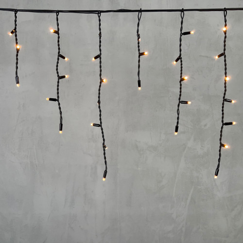 Светодиодная бахрома с колпачком 3,1*0,5 м., 120 экстра теплых белых LED ламп, каучуковый черный провод, LTC (LL120-1-2EWW)