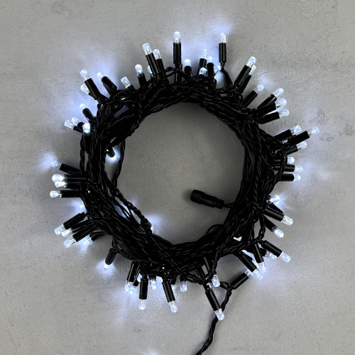 Светодиодная гирлянда с колпачком 100 холодных белых LED ламп 10 м., 24В., черный провод ПВХ, IP65, LTC (PST100CAP-11-1W)