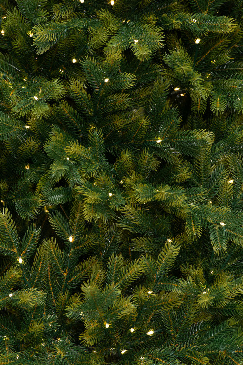 Искусственная елка Эрмитажная 150 см., теплых белых микро LED ламп, 100% литая хвоя, ЕлкиТорг (95150)