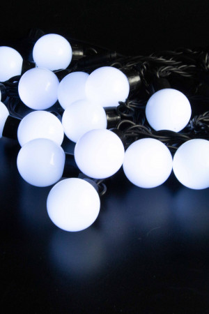 Светодиодная гирлянда шарики 5 м., 20 холодных белых LED, статика, черный резиновый провод, Teamprof (TPF-S5-20C/24V-40B-SRB/W)