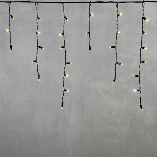  Светодиодная бахрома с колпачком 3,1*0,5 м., 120 теплых белых LED ламп, мерцание, черный провод ПВХ, IP65, LTC (PIL120BLWCAP-11-2WW)