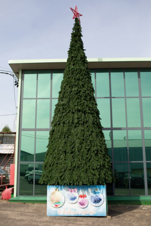 Уличная елка Русская зеленая 20 м., каркасная, ПВХ, Green Trees (GT20RUSPVC)