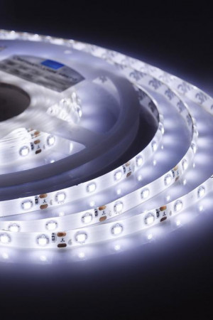 Комплект светодиодной ленты Apeyron Electrics 5 м., IP65, SMD3528, 60 LED/м., 12 В, 6500К, Apeyron electrics (7328378)