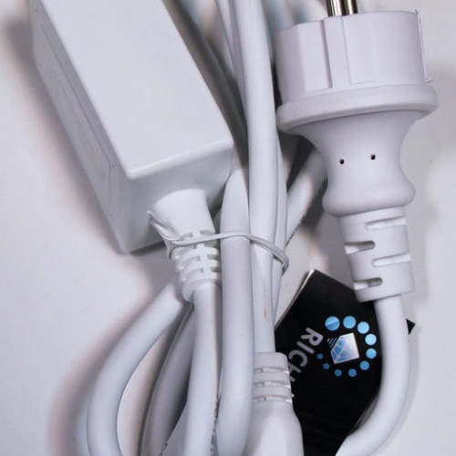 Блок питания для гирлянд постоянного свечения 1.5 м., 220V, 3А, белый провод Rich LED (RL-220AC/DC-3A-W)