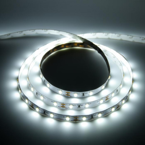 Комплект светодиодной ленты General 5 м., IP20, SMD2835, 60 LED/м., 12 В, 6500К, GENERAL (7753069)