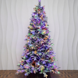 Искусственная елка Скандинавия заснеженная 210 см., литая+пвх, 600 мульти/теплых LED ламп, ЕлкиТорг (26210)