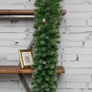 Хвойная гирлянда Снежная королева с шишками заснеженная 270*20 см., ПВХ,ЕлкиТорг (23014)