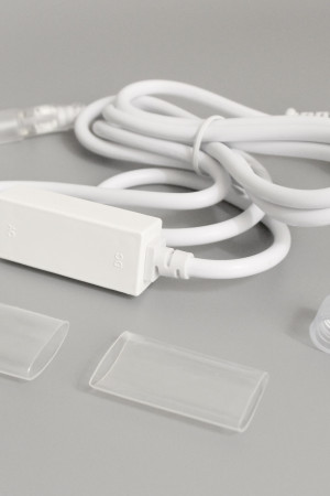 Комплект подключения для дюралайта TPF-DL-2W-100-24V, с вилкой, 24В, белый, Teamprof (TPF-PC-24V/DC-NP-W)