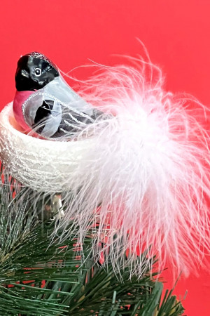 Елочное украшение Птичка в гнезде - снегирь, стекло, 8 см., Irena CO (50009)