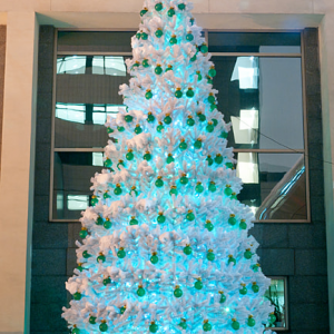 Уличная елка Уральская белая 25 м., каркасная, ПВХ, Green Trees (GT25URPVCW)