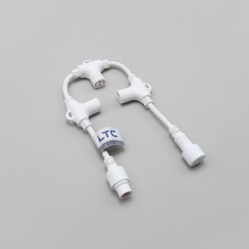 Разветвитель 3-х лучевой для бахромы, занавесов и нитей, 220В., без возможности управления, провод белый каучук, IP65, LTC (LLR3-8)