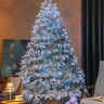 Искусственная елка Камчатская заснеженная 300 см., 840 холодных белых Led ламп., литая хвоя+пвх, ЕлкиТорг (178300)