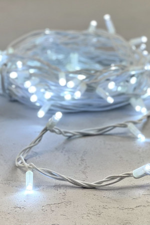 Светодиодная гирлянда с колпачком 75 холодных белых LED ламп 10 м., 24В., белый каучуковый провод, IP65, LTC (LL75-8-1W)