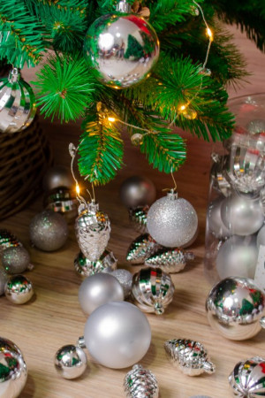 Набор пластиковых шаров Александрия mix, серебро, 34 шт, Kaemingk (022701) 