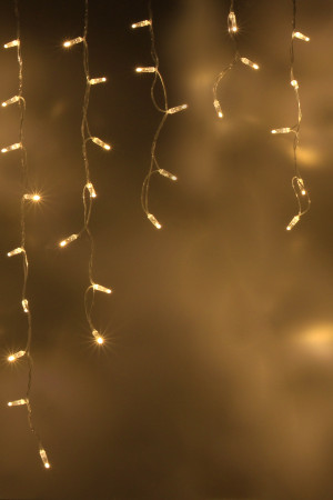 Светодиодная бахрома 144 теплых белых LED ламп, 3*0.9 м., 220В, статика, прозрачный провод ПВХ, Teamprof (TPF-i3*0.9-CT/WW)