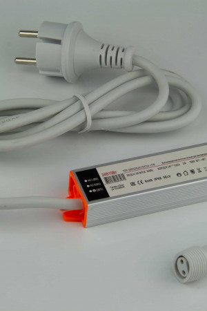 Импульсный источник питания 220/24 В, 15 Вт, Белый провод, Teamprof (TPF-SPS220AC/DC24-15W)