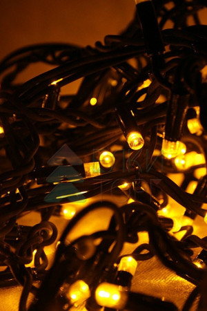 Светодиодная бахрома Sealed 3,2*0,9 м., 220V., 232 желтых LED ламп, черный каучук, Beauty Led (LL232-1-2Y)