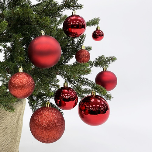 Набор пластиковых шаров Гамма 46 шт., красный, ChristmasDeLuxe (88022)