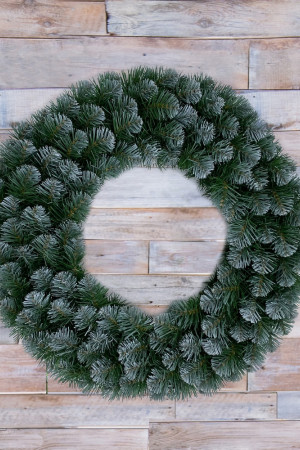 Венок хвойный Колорадо заснеженный, 60 см., Triumph Tree (73934)