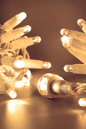 Светодиодная нить 100 теплых белых LED ламп, 10 м., 220В, статика, белый провод ПВХ, Teamprof (TPF-S10C-220V-CW/WW)