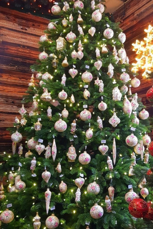 Ель Коттеджная 230 см., 800 LED лампы, литая хвоя+пвх, TreeDeLux (70052)