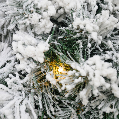 Хвойная арка Карельская 240*160 см. заснеженная, 260 теплых-белых Led ламп, ПВХ, ЕлкиТорг (28011)