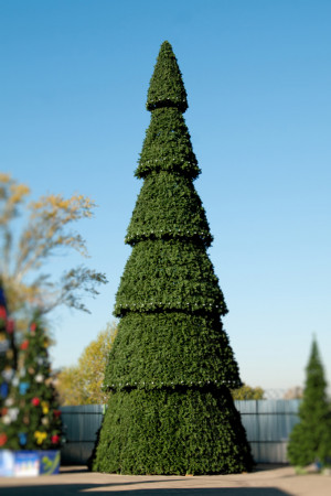 Уличная елка сегментная Сибирская зеленая 15 м., каркасная, ПВХ, Green Trees (GT15SIBPVC)