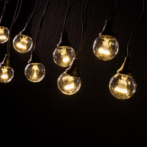 Светодиодная гирлянда Винтаж 20 теплых белых LED ламп, 10 м., статика, черный резиновый провод, Teamprof (TPF-VBL-10M-20-220V-RB/WW)