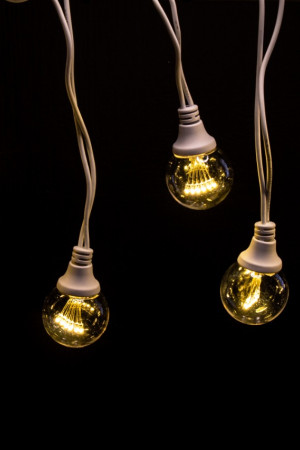 Светодиодная гирлянда Винтаж 20 теплых белых LED ламп, 10 м., статика, белый резиновый провод, Teamprof (TPF-VBL-10M-20-220V-RW/WW)