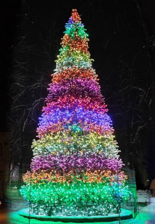 Уличная светодинамическая елка Уральская зеленая 13 м., каркасная, ПВХ, Green Trees (GT13URPVCLED)