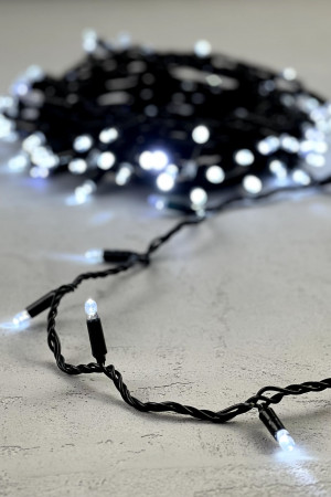 Светодиодная гирлянда с колпачком 100 холодных белых LED ламп 10 м., мерцание, 220-230 В., черный провод ПВХ, IP65, LTC (PST100BLWCAP-11-2W)