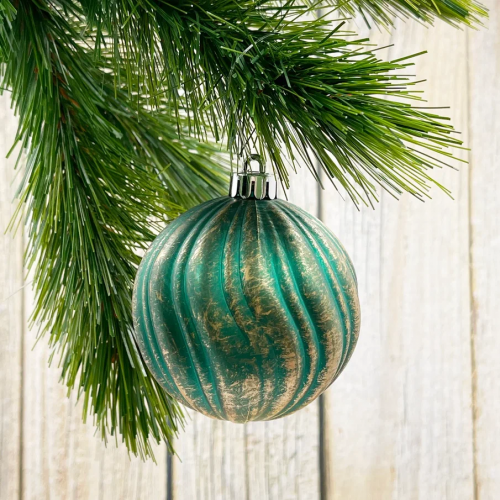  Набор пластиковых шаров Рандеву 80 мм., 9 шт., зеленый с золотом, Christmas DeLuxe (87801)