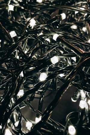 Светодиодная гирлянда Пятиминутка для ели высотой 2.1 м., 224 холодных белых LED ламп, зеленый ПВХ, Beauty Led  (GFM224C-14-1W)