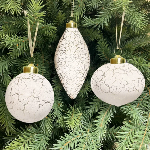 Набор стеклянных украшений Рождественский 80 мм., 9 шт., шар, капля, луковка, белый с кракелюром, Christmas DeLuxe (13049)