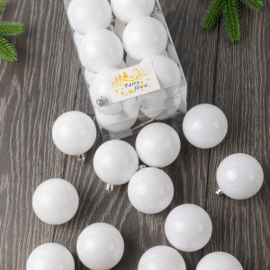 Набор пластиковых шаров Вероника 60 мм., белый глянцевый, 12 шт., ЕлкиТорг (150220)