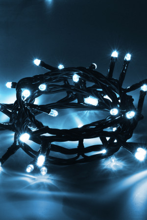 Светодиодная нить 200 холодных белых LED ламп, 20 м., 220В, 8 режимов, зеленый провод, Vegas (55069)