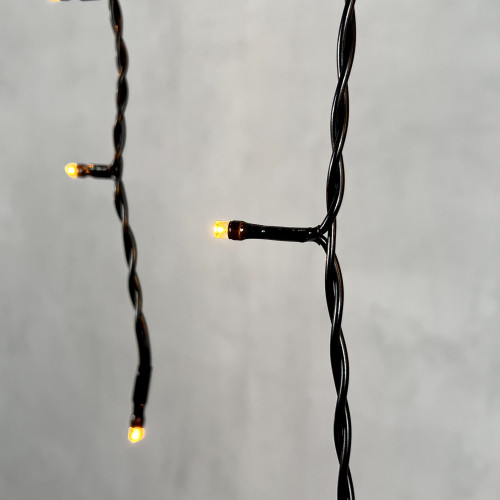 Светодиодная бахрома 4,9*0,5 м., 240 экстра теплых белых LED ламп, черный провод ПВХ, Beauty Led (PIL240-11-2EWW)