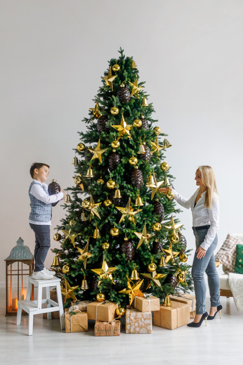 Интерьерная искусственная елка Сказочная Премиум 4,5 м., ствольная, Литая хвоя+ПВХ,  Green Trees (GT4,5SK)