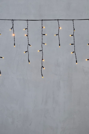 Светодиодная бахрома с колпачком 3,1*0,5 м., 120 экстра теплых белых LED ламп, черный провод ПВХ, IP65, LTC (PIL120CAP-11-2EWW)