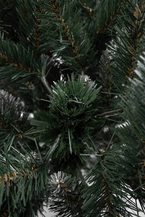 Искусственная елка Костромская иней 150 см., мягкая хвоя ПВХ, ЕлкиТорг (250150)