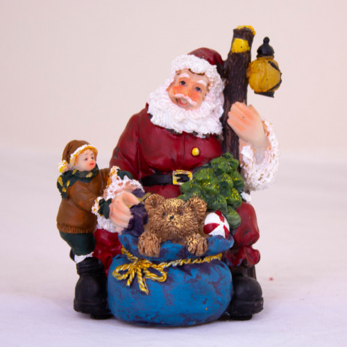 Новогодняя фигура, Санта с детьми и медвежонком с подсветкой, h-13 см (FQ14032-3)