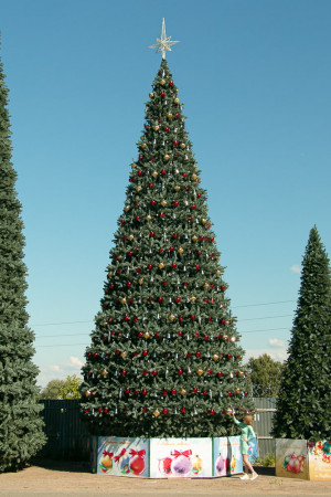 Уличная елка Уральская зеленая 14 м., каркасная, ПВХ, Green Trees (GT14URPVC)