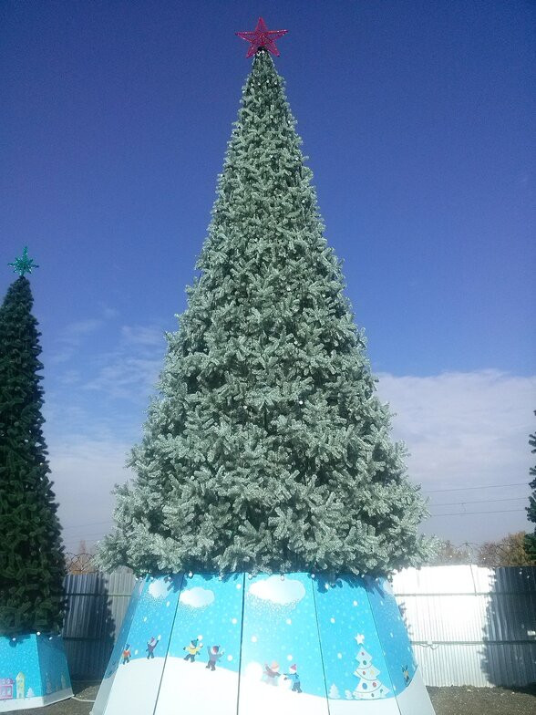 Уличная искусственная елка Альпийская изумрудная 13 м., ствольная, ПВХ, GREEN TREES (GT13APVCBL)