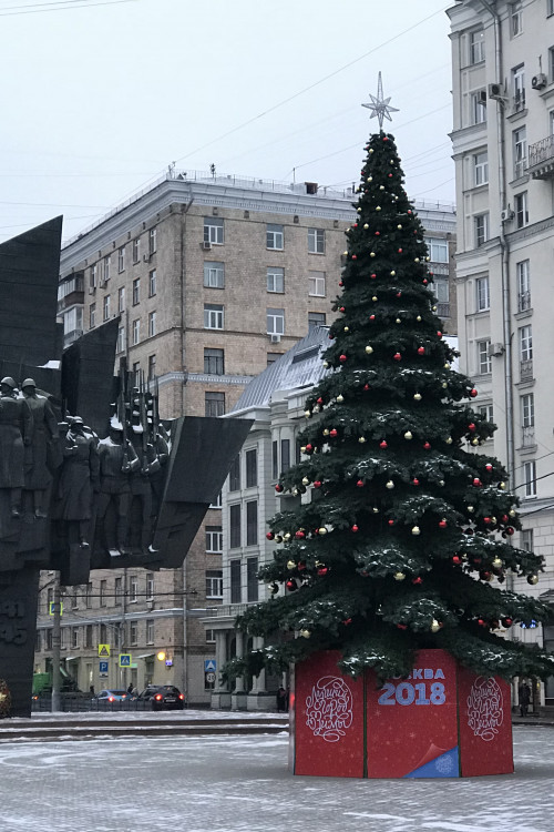 Уличная елка Таежная Премиум зеленая 19 м., ствольная, ПВХ, Green Trees (GT19TAPVC)