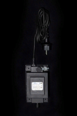 Трансформатор 120W. для силиконовых нитей 24В, до 3000 LED, провод черный каучук, IP65, Beauty Led (EA120-3000L)