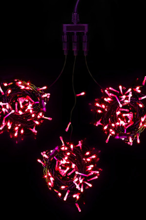 Комплект мерцающих гирлянд на деревья 60 м., 3 луча по 20 м, 24V, 600 красных LED ламп, черный ПВХ, LTC (KDD600BLW-11-1R)